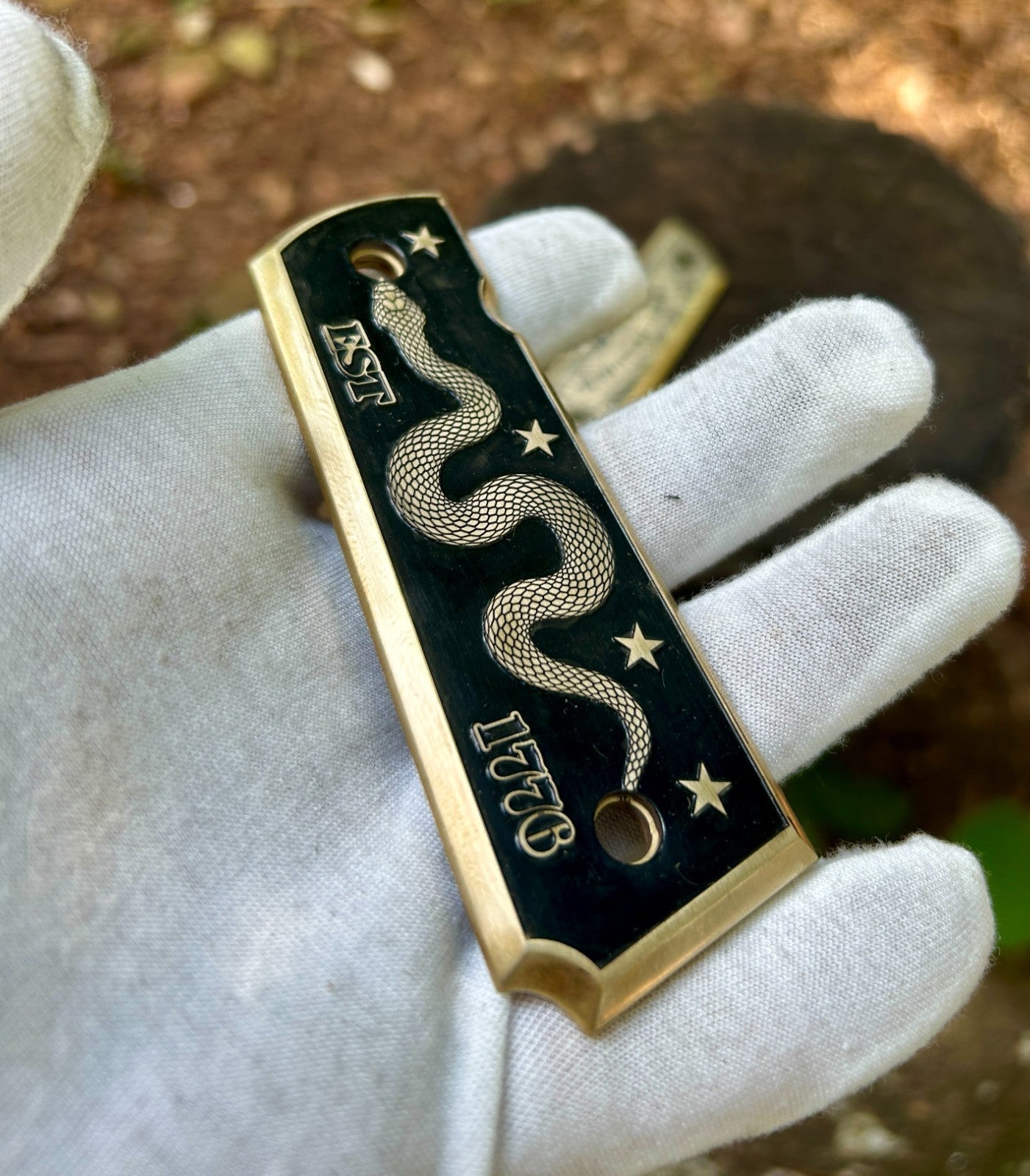 Brass 1911 Full Size Grips – Don’t Tread on Me | Deep Engraved Scales | Made in